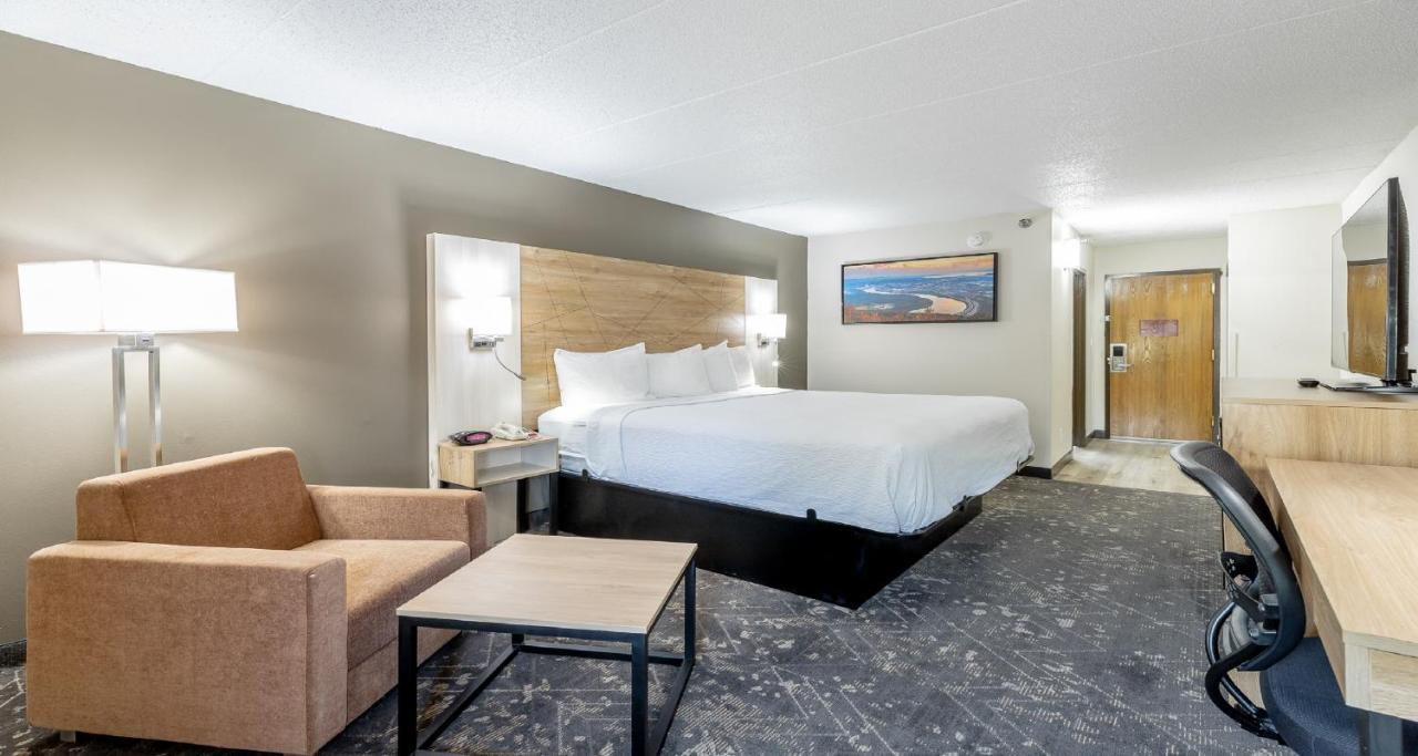 Comfort Inn & Suites Chattanooga-Ист-Ридж Экстерьер фото