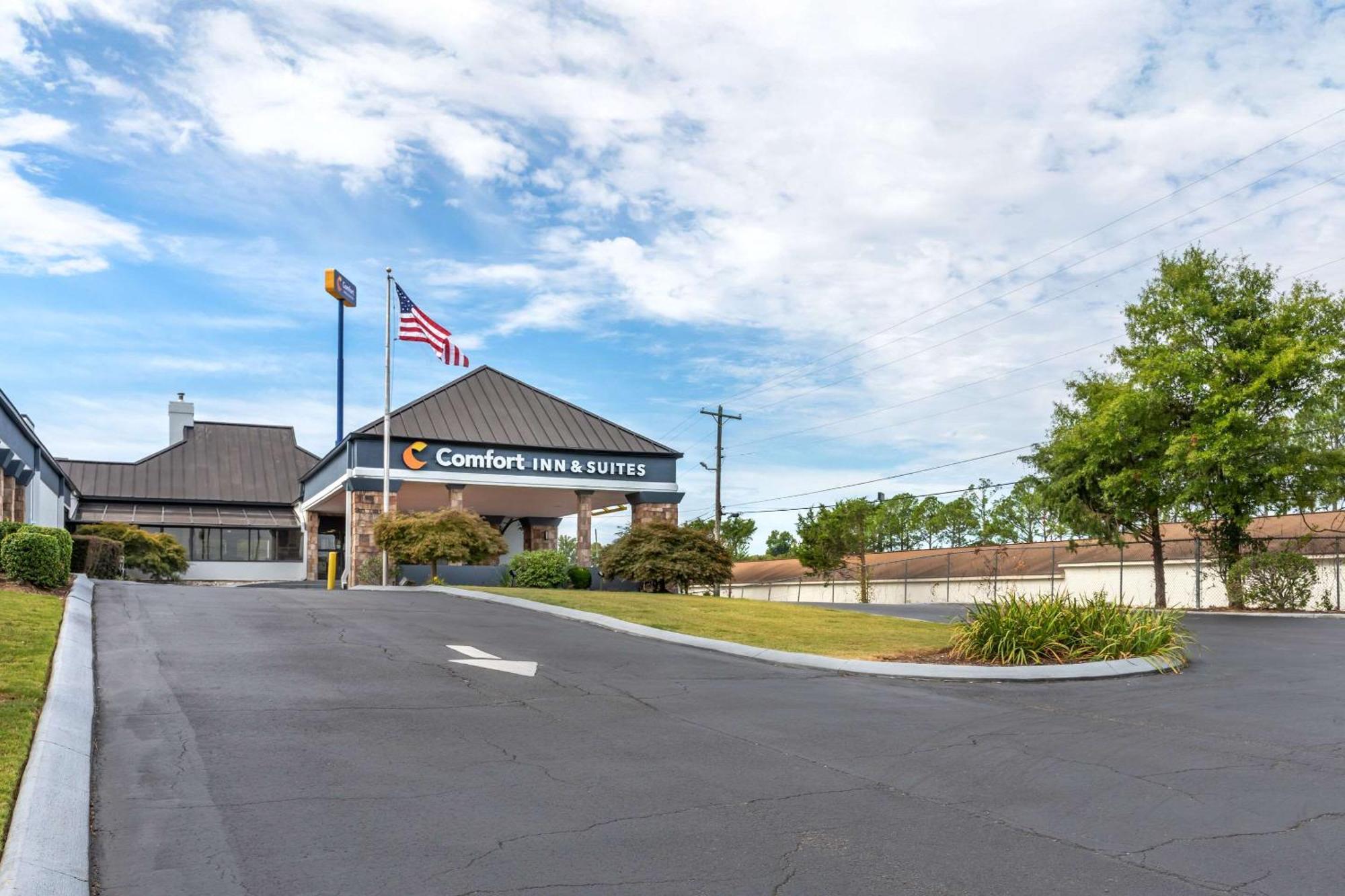 Comfort Inn & Suites Chattanooga-Ист-Ридж Экстерьер фото