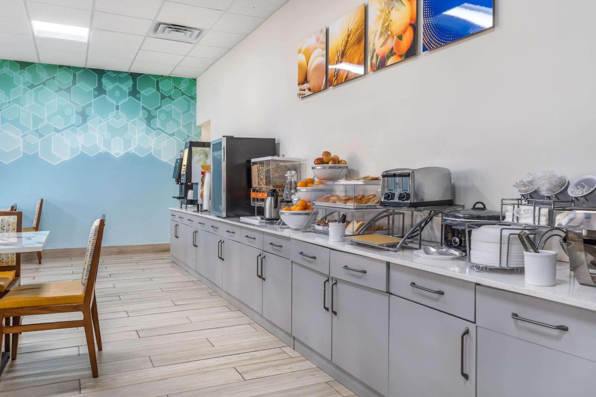 Comfort Inn & Suites Chattanooga-Ист-Ридж Экстерьер фото